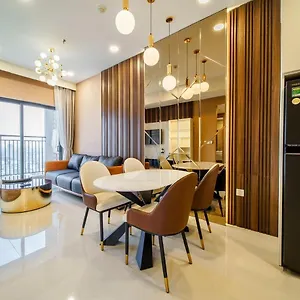 Smile - Soho Balcony - Modern Comfortable **** 호치민